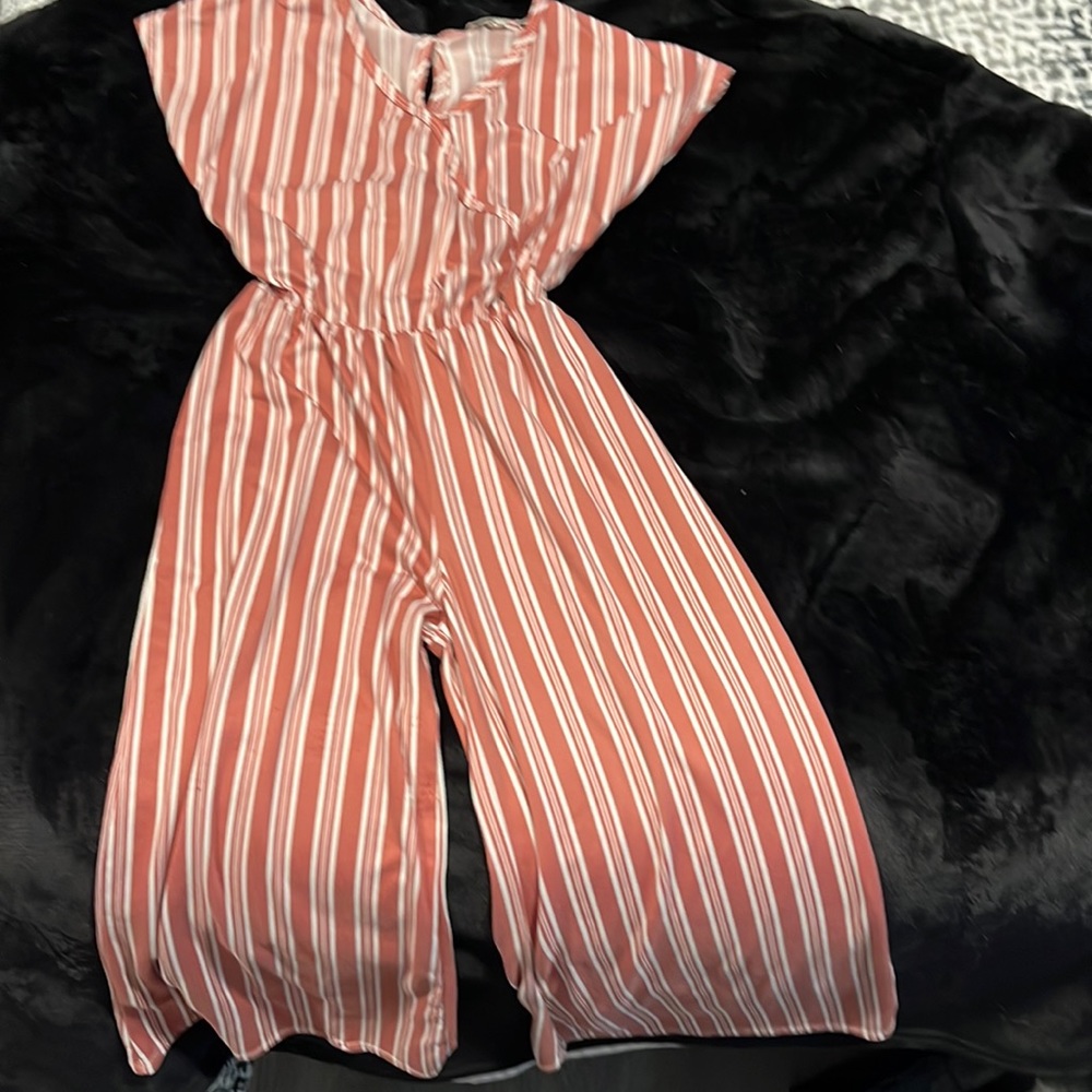 Bodysuit/ romper